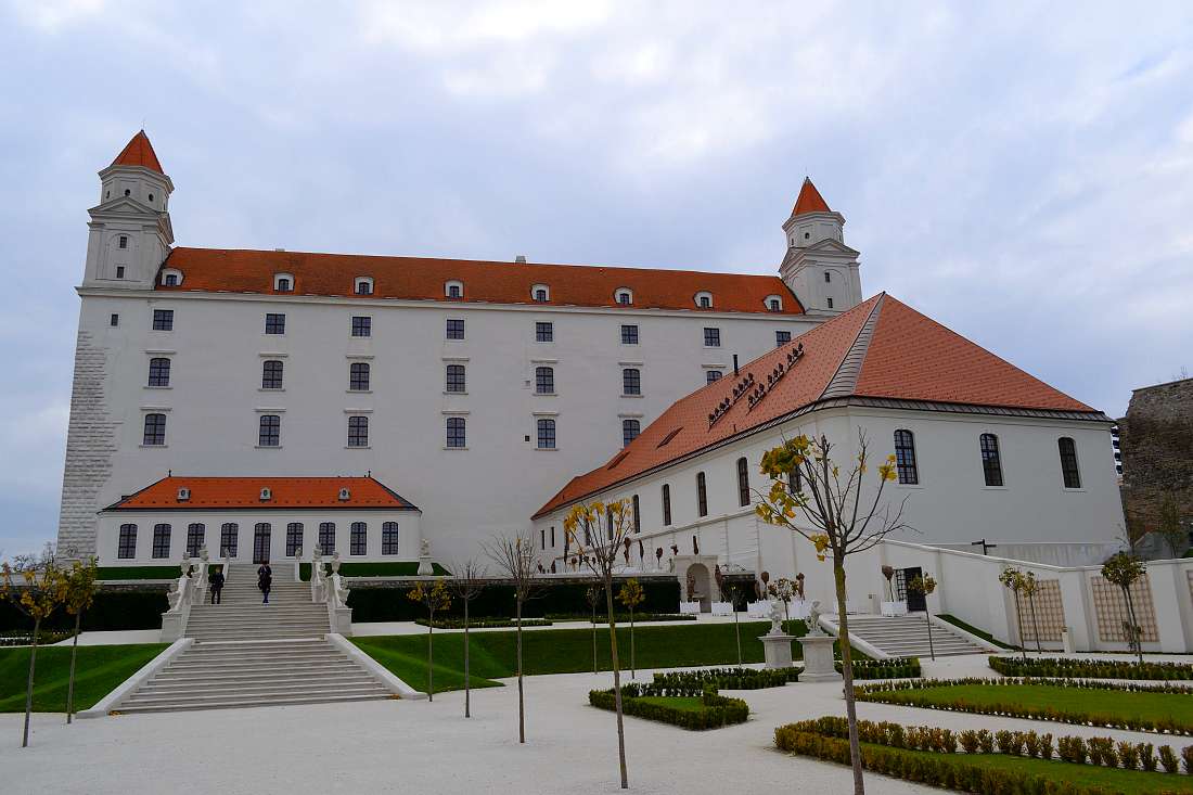 chateau-de-bratislava