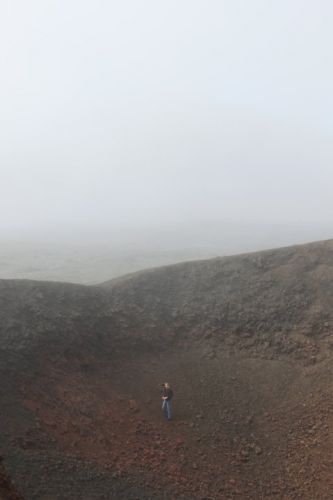 piton de la fournaise ile réunion brouillard