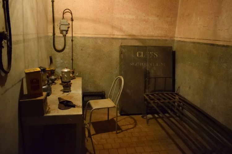 chambre-officier-bunker