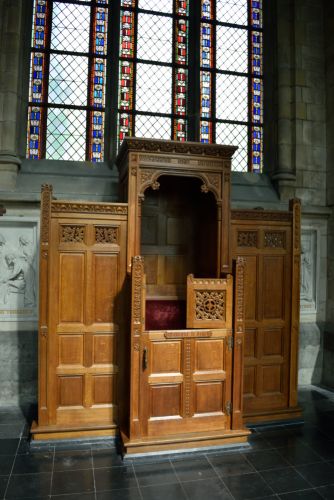 confessional eglise saint martin arlon