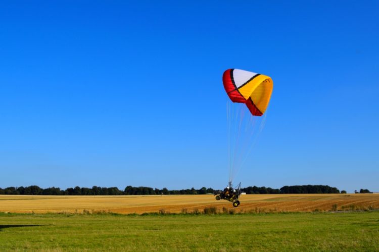 paramoteur décollage