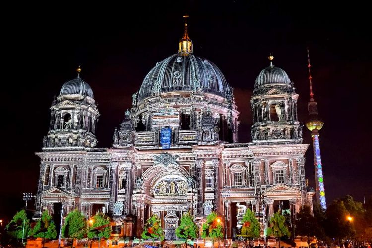 cathedrale-berlin-festival-of-lights