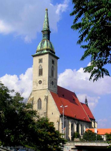 cathedrale-saint-martin-bratislava