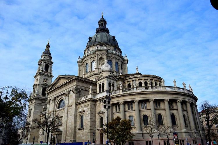 basilique-saint-etienne-budapest