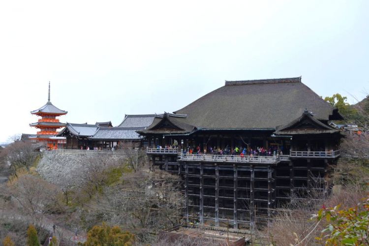 Kiyomizu-dera