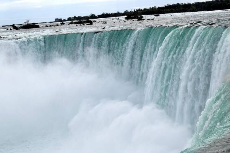 chutes du niagara canada