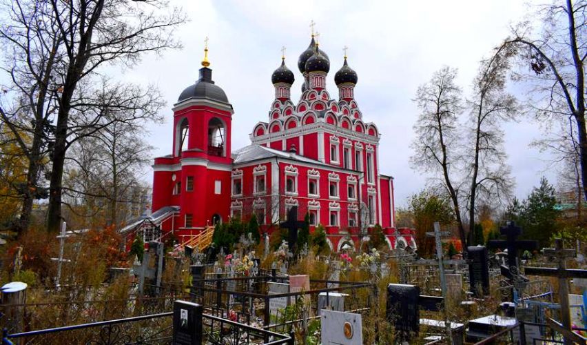 eglise Tihvinskiy