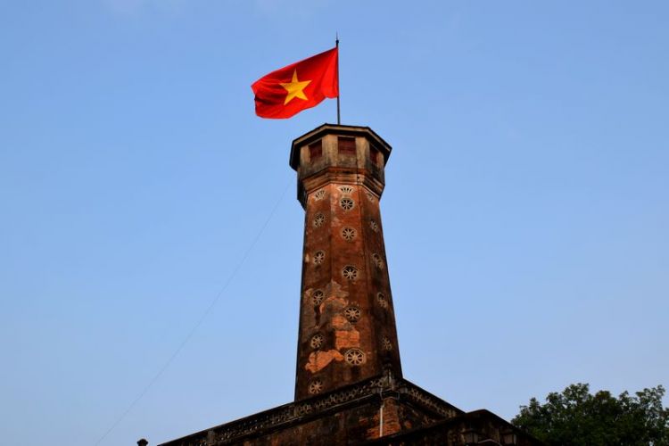 tour du drapeau hanoi